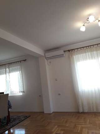 Апартаменты Apartment Čari Вирпазар Апартаменты с балконом-39